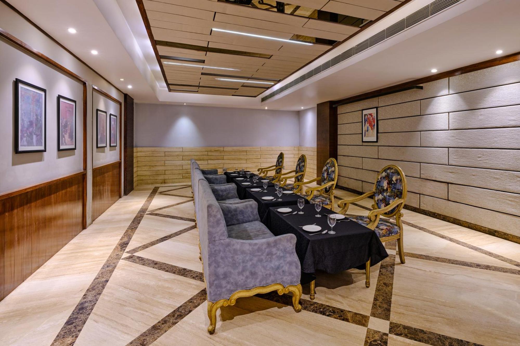 Best Western Country Woods Ambāla エクステリア 写真