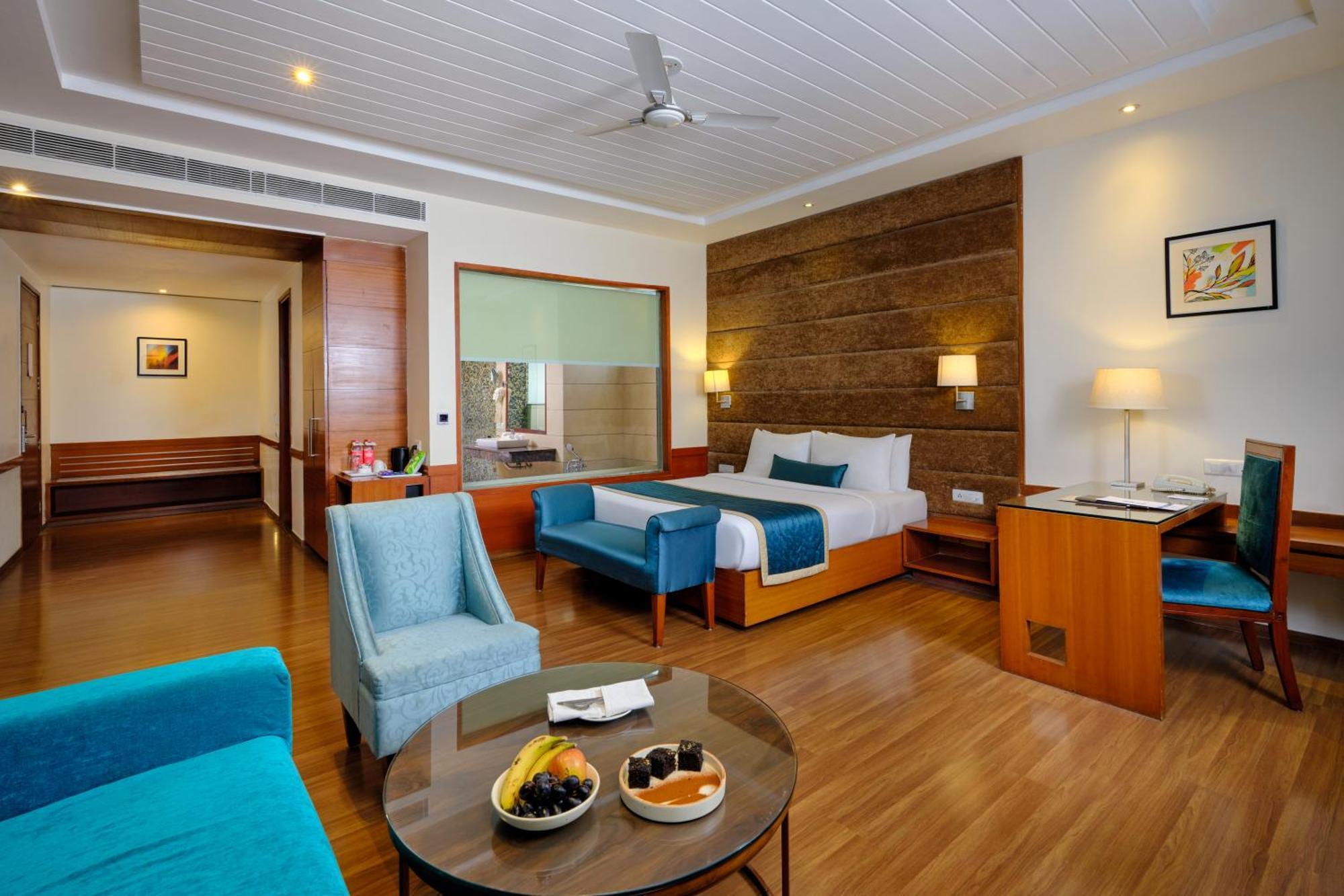 Best Western Country Woods Ambāla エクステリア 写真